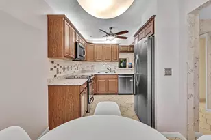 10143 Mangrove Dr, Boynton Beach, FL 33437 - Photo 9