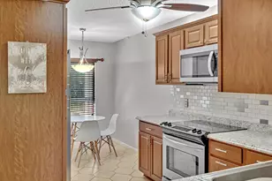 10143 Mangrove Dr, Boynton Beach, FL 33437 - Photo 7