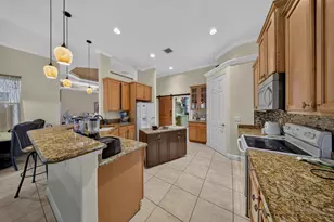1640 SW Burlington St, Port Saint Lucie, FL 34984 - Photo 9