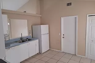 212 SW Ewing Ave, Port Saint Lucie, FL 34983 - Photo 5