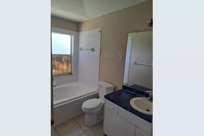 212 SW Ewing Avenue, Port Saint Lucie, FL 34983 - Photo 11