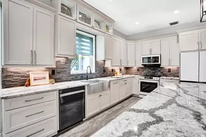 706 Tulip Circle, Weston, FL 33327 - Photo 25
