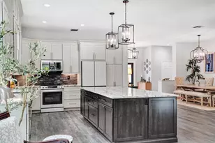 706 Tulip Cir, Weston, FL 33327 - Photo 23