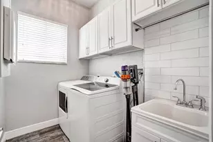 706 Tulip Cir, Weston, FL 33327 - Photo 81
