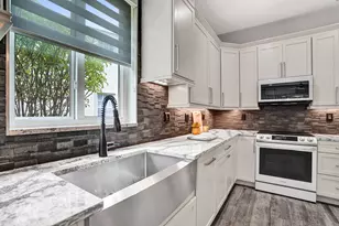 706 Tulip Cir, Weston, FL 33327 - Photo 29