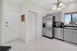 21692 Cromwell Cir, Boca Raton, FL 33486 - Photo 9