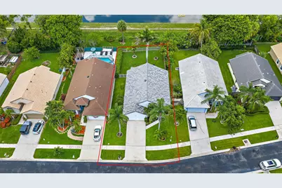 1875 Oak Berry Circle, Wellington, FL 33414 - Photo 23