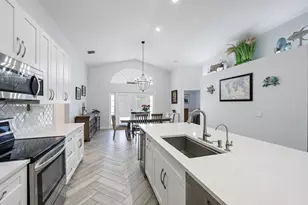 1875 Oak Berry Cir, Wellington, FL 33414 - Photo 7