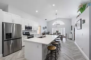 1875 Oak Berry Cir, Wellington, FL 33414 - Photo 5