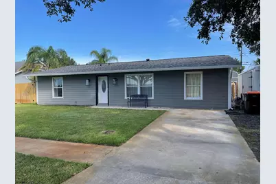 433 20th Street SW, Vero Beach, FL 32962 - Photo 1