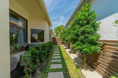 2658 Players Court, Wellington, FL 33414 - Photo 55