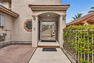 3971 NW 5th Dr, Deerfield Beach, FL 33442 - Photo 5