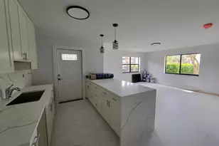 240 SW 7th St, Boca Raton, FL 33432 - Photo 1