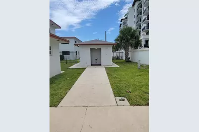 240 SW 7th Street #9, Boca Raton, FL 33432 - Photo 25