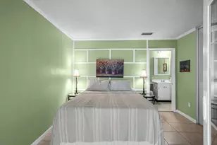 2886 Fernley Dr E, West Palm Beach, FL 33415 - Photo 27