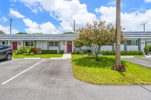2886 Fernley Dr E, West Palm Beach, FL 33415 - Photo 1