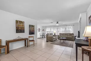 2886 Fernley Dr E, West Palm Beach, FL 33415 - Photo 13