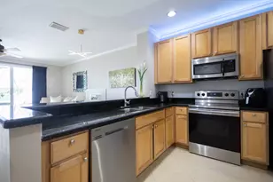 8115 Bellagio Ln, Boynton Beach, FL 33472 - Photo 5