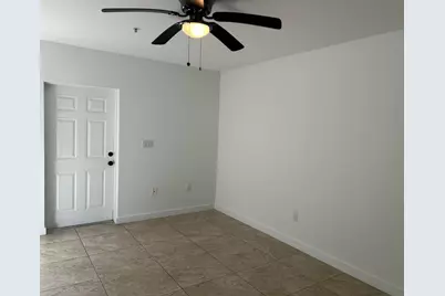 661 NW 21st Terrace #Apt. 2, Fort Lauderdale, FL 33311 - Photo 9