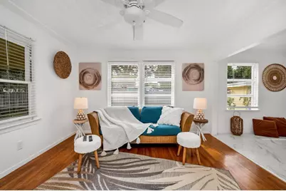 813 SE 14th Court, Fort Lauderdale, FL 33316 - Photo 13