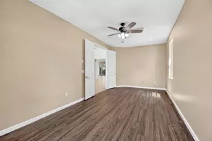 2520 Glendale Pl, Royal Palm Beach, FL 33411 - Photo 9