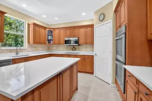 2520 Glendale Pl, Royal Palm Beach, FL 33411 - Photo 21