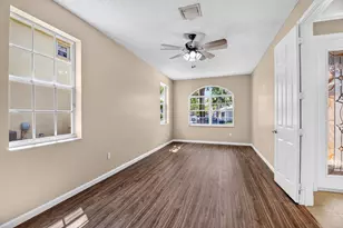2520 Glendale Pl, Royal Palm Beach, FL 33411 - Photo 9