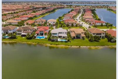 8785 Parkland Bay Drive, Parkland, FL 33076 - Photo 87
