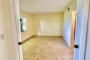 2900 SW 22nd Cir, Delray Beach, FL 33445 - Photo 11