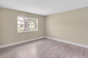 100 Ashbury Rd, Hollywood, FL 33024 - Photo 27