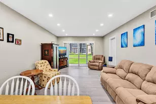 100 Ashbury Rd, Hollywood, FL 33024 - Photo 13