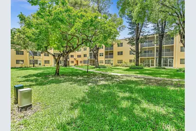 100 Ashbury Road #103, Hollywood, FL 33024 - Photo 37