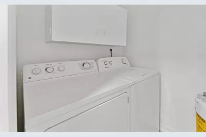 10821 N Military Trail #Apt 19, Palm Beach Gardens, FL 33410 - Photo 15