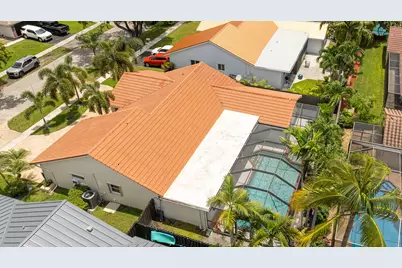 10506 NW 7th Court, Plantation, FL 33324 - Photo 19