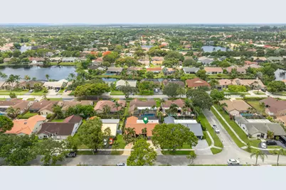 10506 NW 7th Court, Plantation, FL 33324 - Photo 15