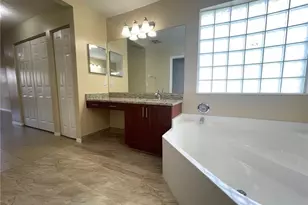 18062 SW 27th St, Miramar, FL 33029 - Photo 11