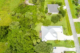 2305 Winding Creek Ln, Fort Pierce, FL 34981 - Photo 65