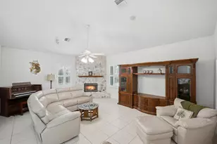 2305 Winding Creek Ln, Fort Pierce, FL 34981 - Photo 21
