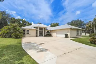 2305 Winding Creek Ln, Fort Pierce, FL 34981 - Photo 61