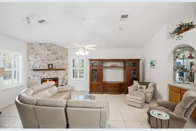 2305 Winding Creek Lane, Fort Pierce, FL 34981 - Photo 19