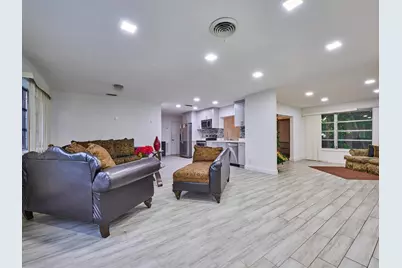 3515 NW 40th Street, Lauderdale Lakes, FL 33309 - Photo 17
