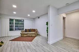 3515 NW 40th St, Lauderdale Lakes, FL 33309 - Photo 21