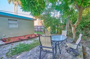 3515 NW 40th St, Lauderdale Lakes, FL 33309 - Photo 11