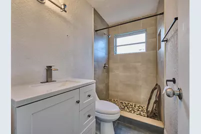 3515 NW 40th Street, Lauderdale Lakes, FL 33309 - Photo 37
