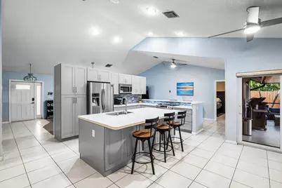 5781 Laurel Green Circle, Boynton Beach, FL 33437 - Photo 17
