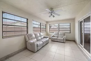 5781 Laurel Green Cir, Boynton Beach, FL 33437 - Photo 27