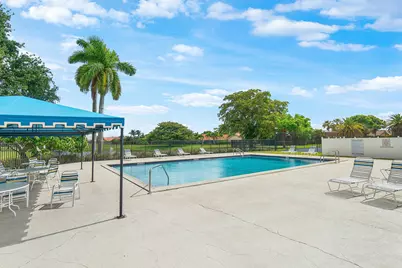 5781 Laurel Green Circle, Boynton Beach, FL 33437 - Photo 47