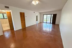 241 SE 11th Ave, Pompano Beach, FL 33060 - Photo 7