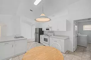 719 SW Broadview St, Port Saint Lucie, FL 34983 - Photo 11