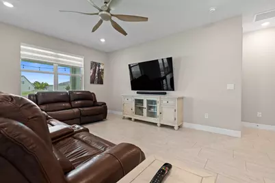 10454 SW Captiva Drive, Port Saint Lucie, FL 34987 - Photo 21
